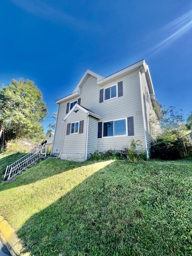 544 Melrose St in Morgantown, WV - Building Photo - Building Photo