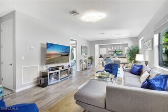 10908 Clarendon St in Ft. Myers, FL - Building Photo - Building Photo