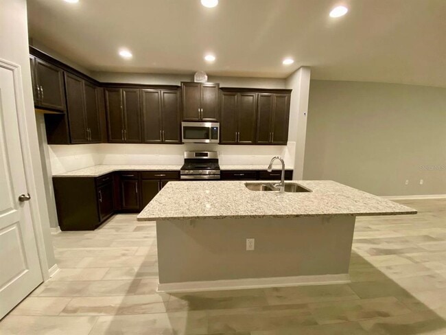 229 Rustic Loop in Sanford, FL - Building Photo - Building Photo