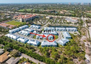 26401 Coco Cay Cir in Bonita Springs, FL - Building Photo - Building Photo