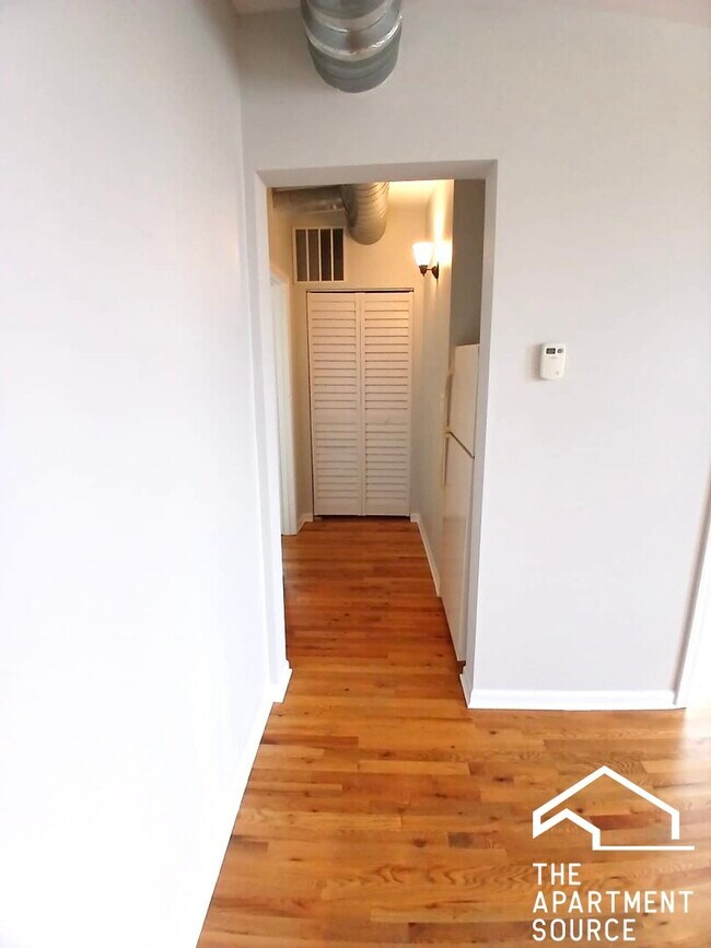 7606 N Paulina St in Chicago, IL - Building Photo - Building Photo