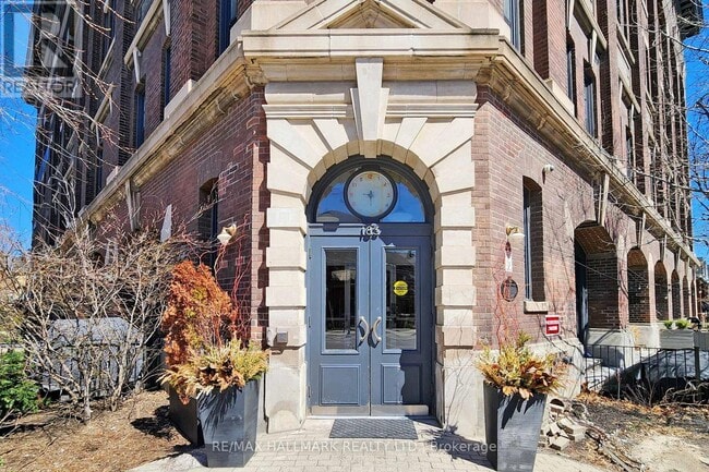 183 Dovercourt Rd in Toronto, ON - Building Photo - Building Photo
