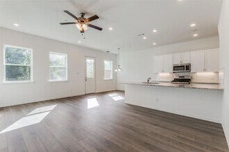 2422 Bent Oak Trail, Unit Standard Renovated in Sachse, TX - Building Photo - Building Photo