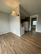 901 Merchant St in Emporia, KS - Building Photo - Building Photo