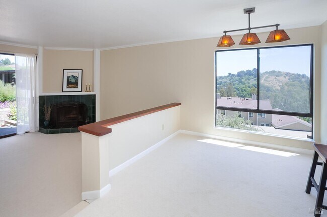 property at 521 Seaver Dr