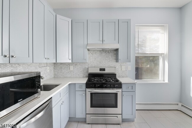 150 E Main St in Rockaway, NJ - Building Photo - Building Photo