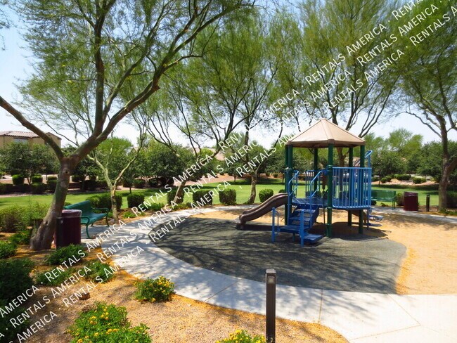 9071 West Myrtle Ave in Glendale, AZ - Building Photo - Building Photo
