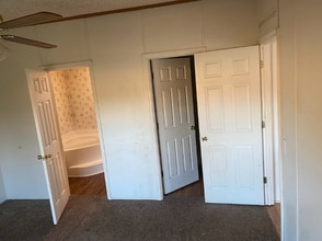 484 Shekinah Ln in Huntingdon, TN - Building Photo - Building Photo