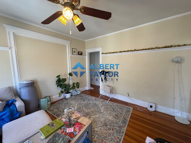 33 Shannon St, Unit 3