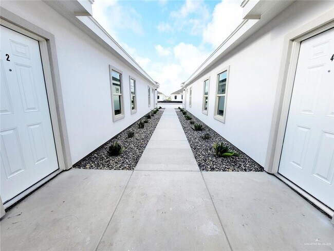 9303 N 59th Ln in McAllen, TX - Building Photo - Building Photo