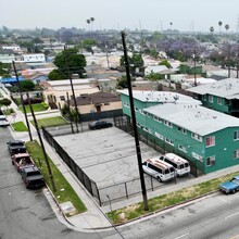 8708 S Central Ave in Los Angeles, CA - Building Photo - Building Photo