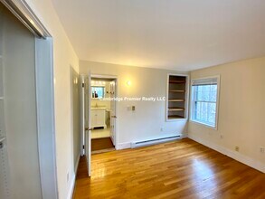 90 Putnam Ave, Unit 4 in Cambridge, MA - Building Photo - Building Photo