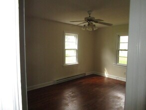 114 Chappell Gardens Dr in Elizabeth City, NC - Building Photo - Building Photo