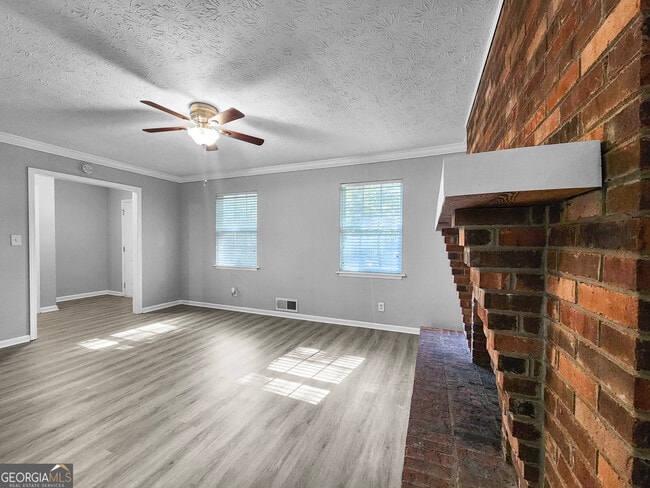 201 Old Mill Trail SW in Conyers, GA - Building Photo - Building Photo