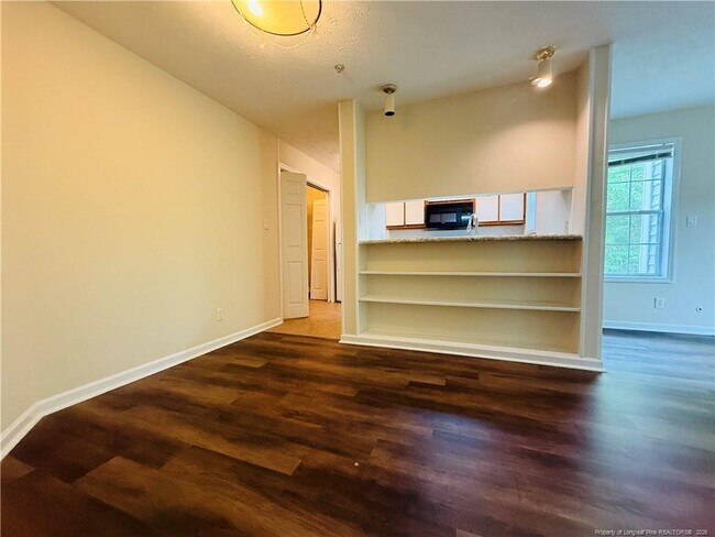 349 Waterdown Dr in Fayetteville, NC - Building Photo - Building Photo