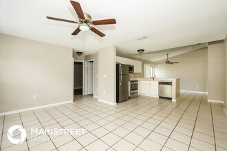 4121 Cannon Ct, Unit 1023 in Kissimmee, FL - Building Photo - Building Photo