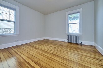 125 Winsor Ave in Watertown, MA - Building Photo - Building Photo