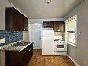 4031 W Melrose St in Chicago, IL - Building Photo - Building Photo