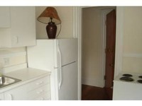 504 Beacon St photo'