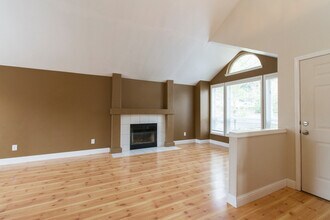 5375 SW 149th Ave in Beaverton, OR - Building Photo - Building Photo