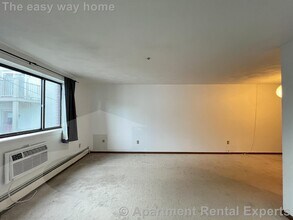 25 Linden Ave in Somerville, MA - Building Photo - Building Photo