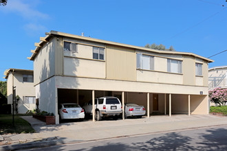 11307 Isleta St in Los Angeles, CA - Building Photo - Building Photo