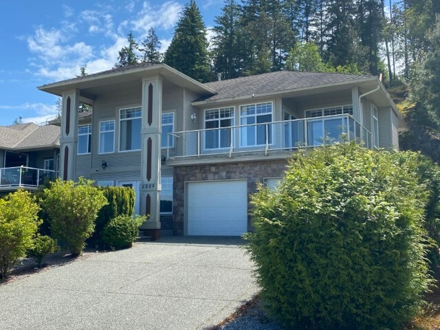 property at 5559 Cliffside Rd