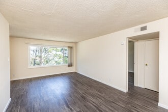 Terrace View in Daly City, CA - Building Photo - Interior Photo