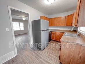 9024 E 74 Terrace in Raytown, MO - Building Photo - Building Photo