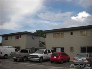 7521-7535 NE 2nd Ct in Miami, FL - Building Photo