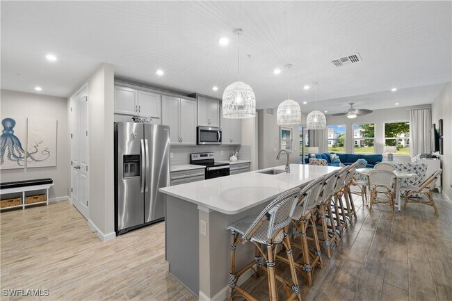 property at 4713 Arboretum Cir