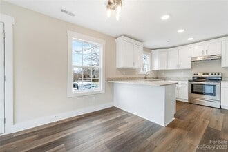 609 Suttle St in Shelby, NC - Building Photo - Building Photo