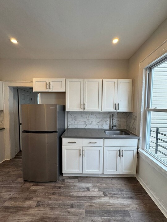 161 Maple Ave, Unit 2L in Irvington, NJ - Building Photo