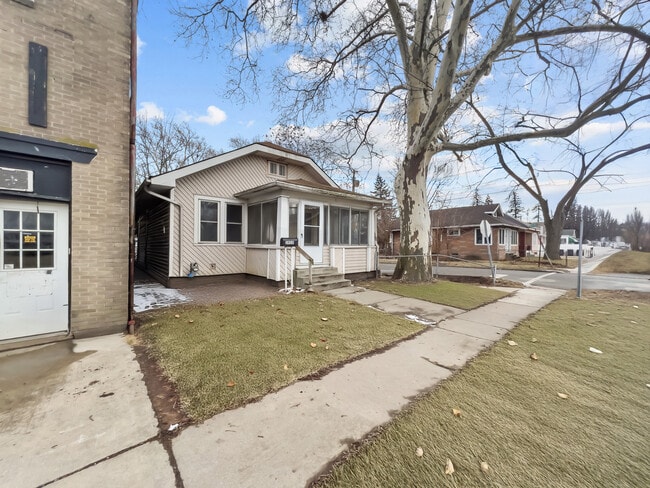 3928 Upton Ave in Toledo, OH - Building Photo - Building Photo