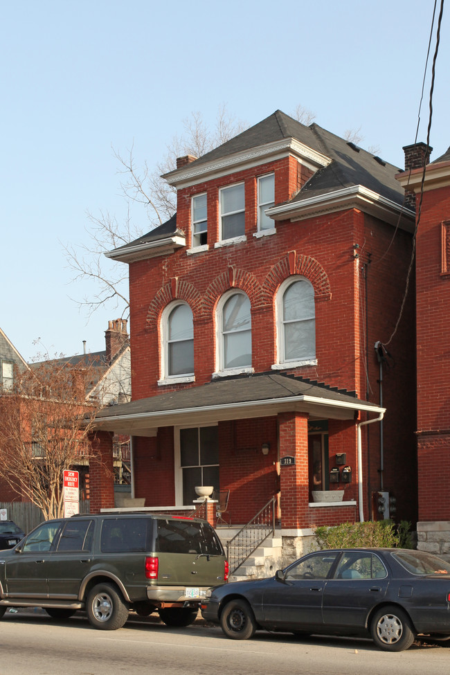 319 W Hill St in Louisville, KY - Building Photo - Building Photo