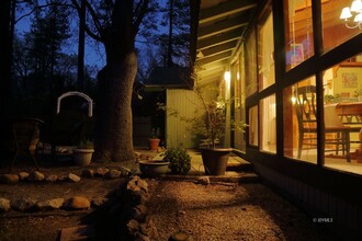 53835 Pine Crest Ave in Idyllwild, CA - Building Photo - Building Photo