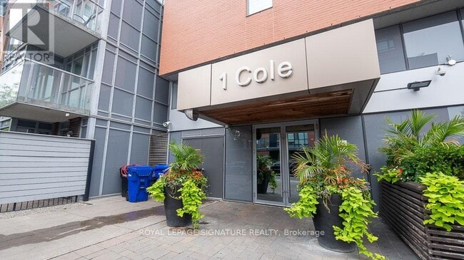 property at 1-701 Cole St