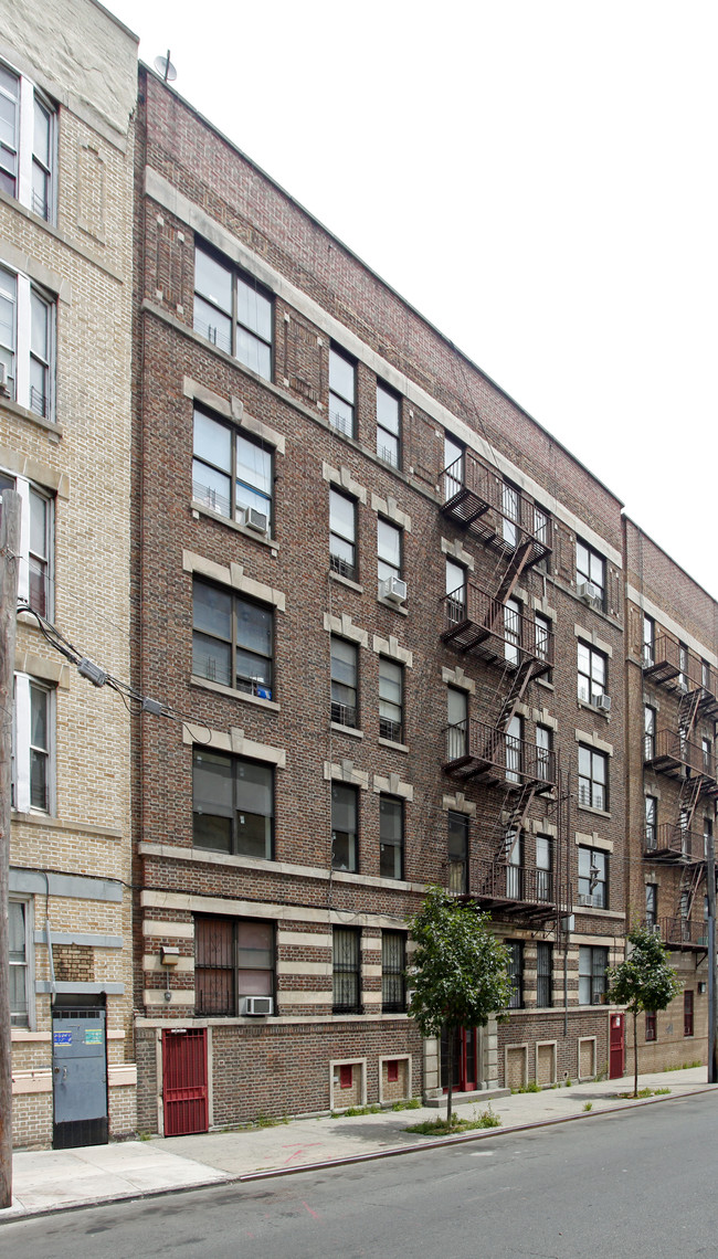 909 E 173rd St in Bronx, NY - Building Photo - Building Photo