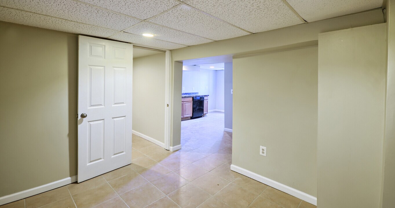 29 S Jefferson St, Unit 1 in Frederick, MD - Building Photo