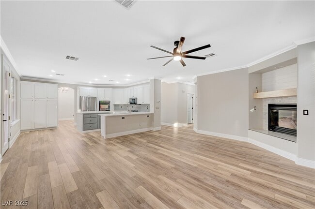 1367 Cadence St in Henderson, NV - Building Photo - Building Photo