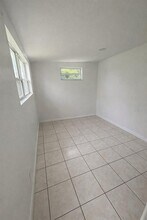 305 Michigan Pl in Kissimmee, FL - Building Photo - Building Photo