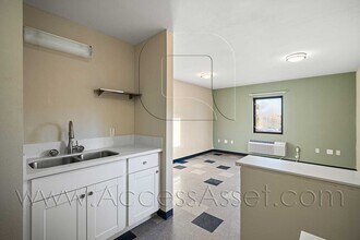 24099 CA-74 in Perris, CA - Building Photo - Building Photo