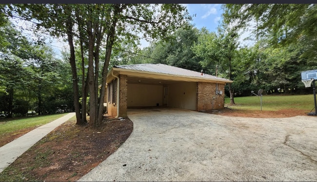 260 Gentry Dr in Athens, GA - Building Photo - Building Photo