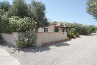 2613-2623 E Elm St in Tucson, AZ - Building Photo - Building Photo