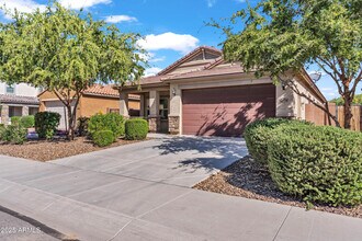 2354 E Bellerive Dr in Gilbert, AZ - Building Photo - Building Photo