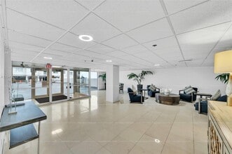 4511 S Ocean Blvd in Highland Beach, FL - Building Photo - Building Photo