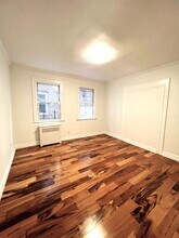 2051 27th St in Astoria, NY - Building Photo - Building Photo