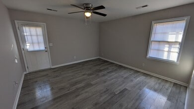 203 Water Oak Dr in Goose Creek, SC - Building Photo - Building Photo