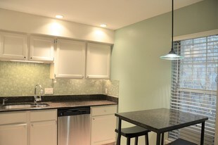 Chesterbrook Apartments For Rent Pa 103 Valley Stream Cir Apartments