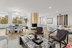 1333 S Beverly Glen Blvd in Los Angeles, CA - Building Photo